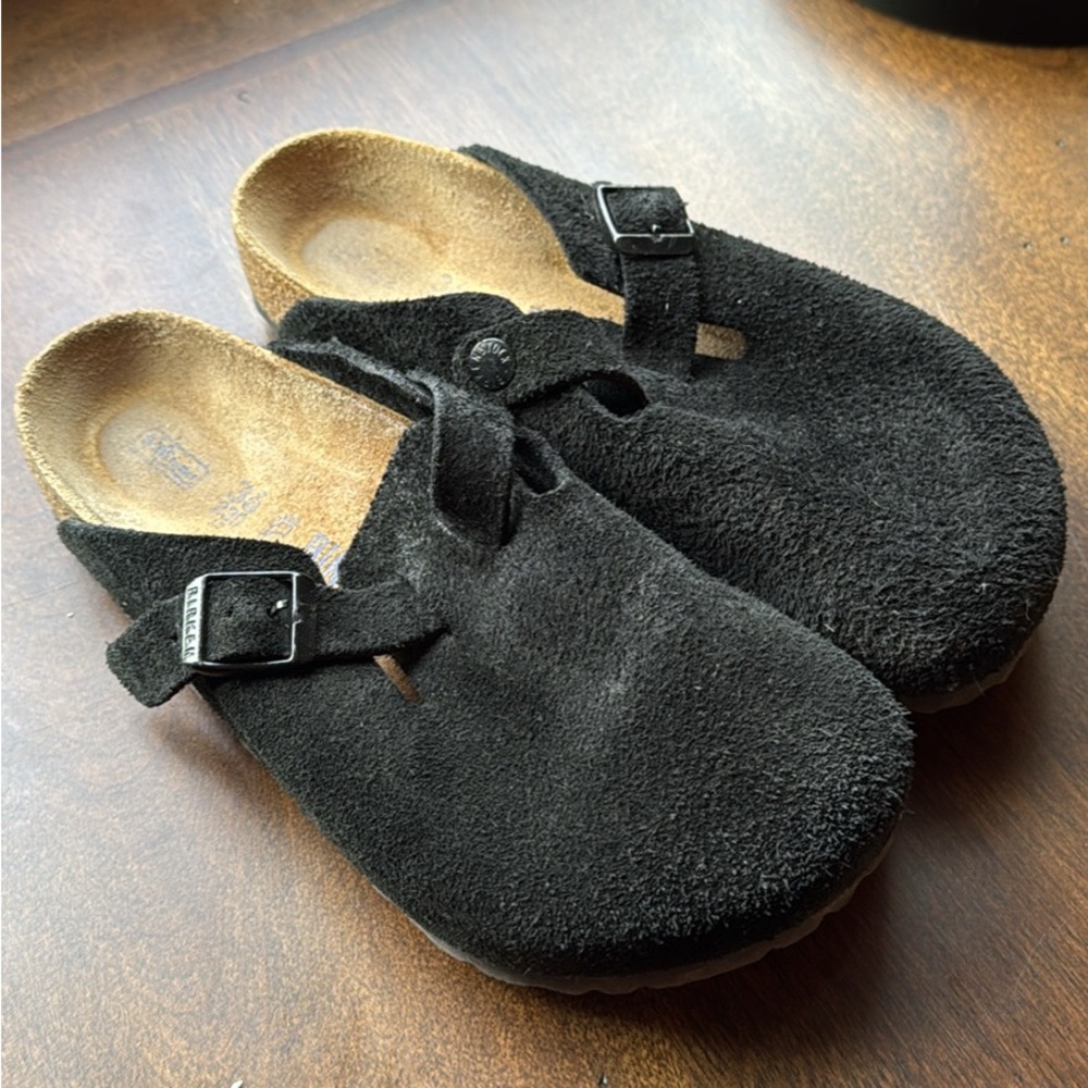 Women’s Birkenstocks black clogs size 36